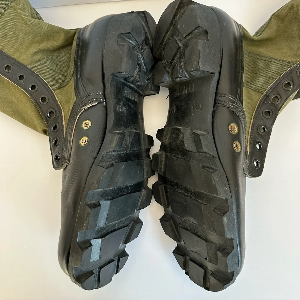 Vintage 1968 boots Hi-pals
